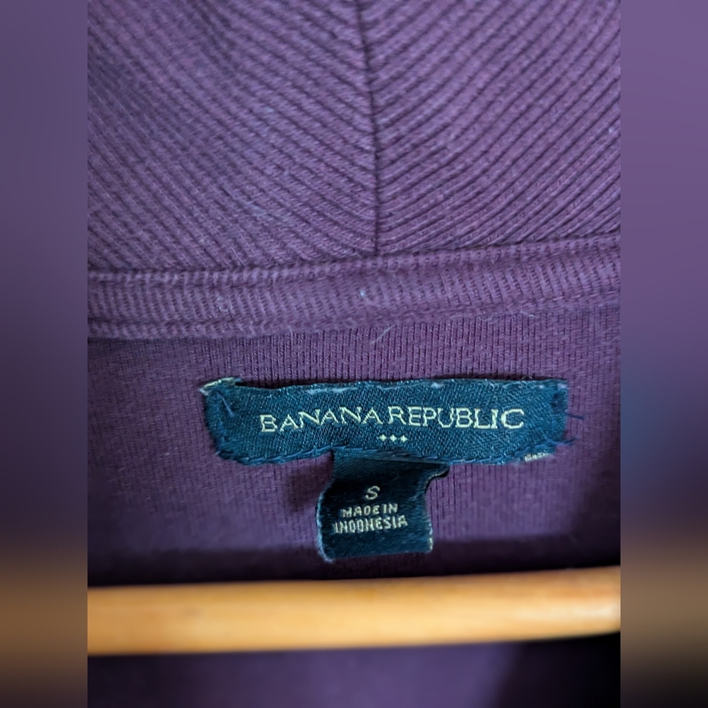 4/$10 ✨ Banana Republic Deep Purple Knit Top‎ Long Sleeve - Picture 3 of 6